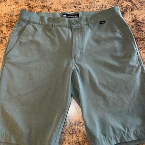 Men's Travis Mathew golf shorts